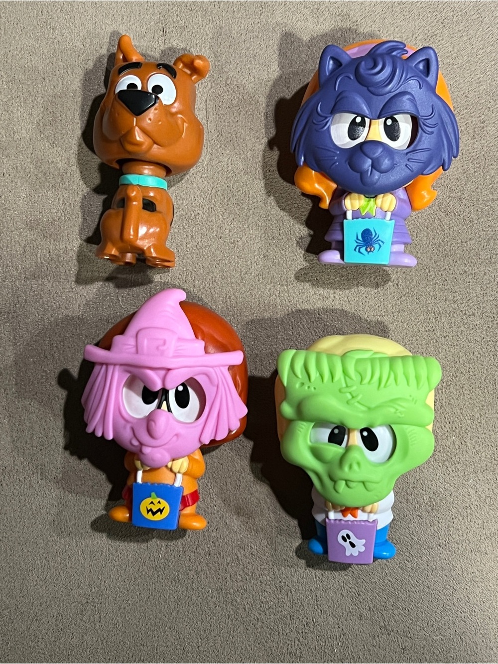Scooby Doo Halloween 2025 Burger King Toys - set of 4 Fred Daphine Velma